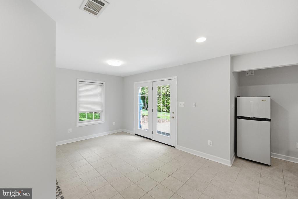 6075 DEER RIDGE TRAIL