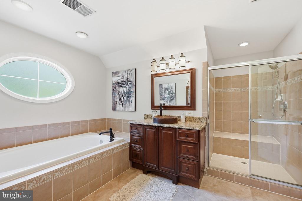 6075 DEER RIDGE TRAIL