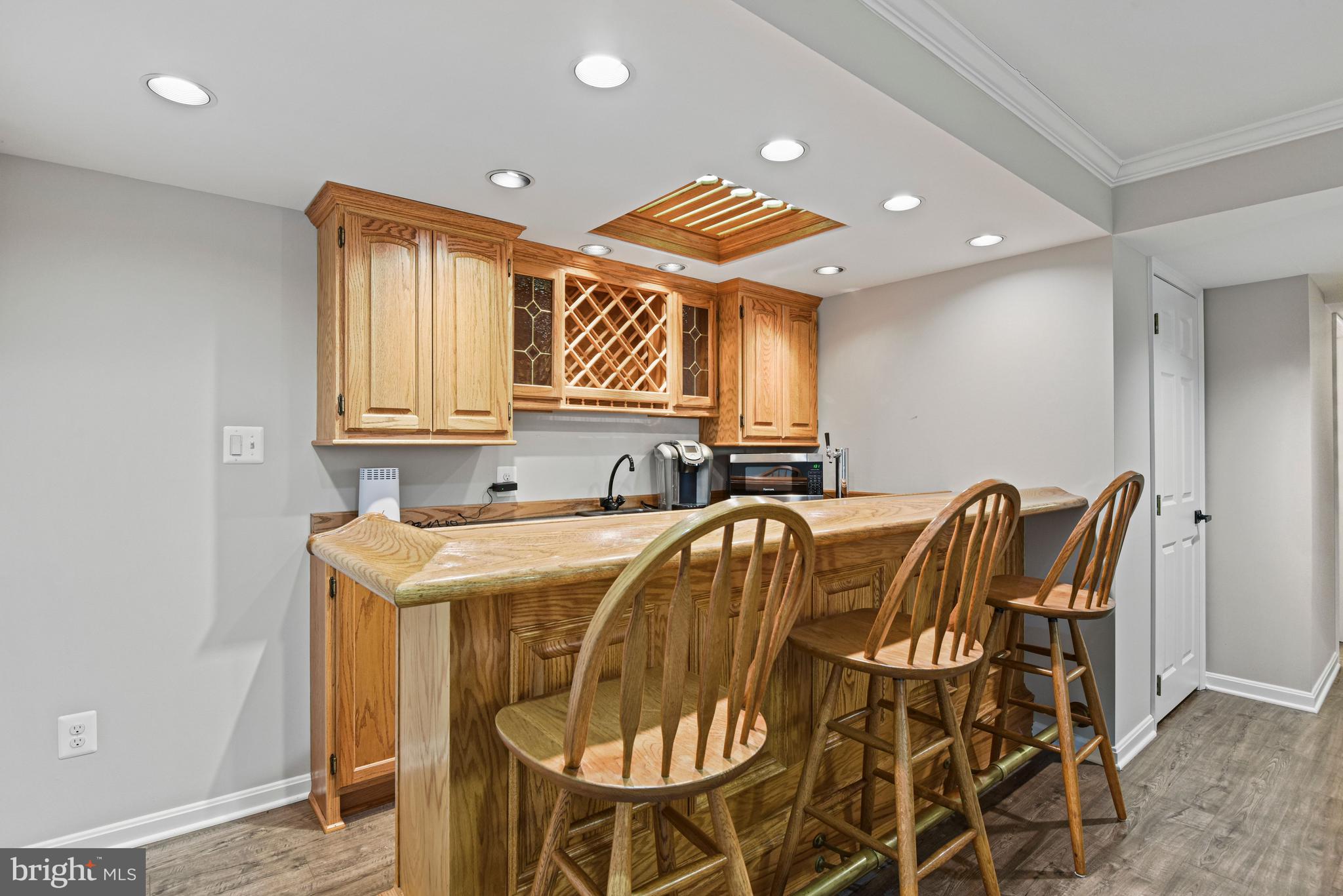 5200 HONEYSUCKLE COURT