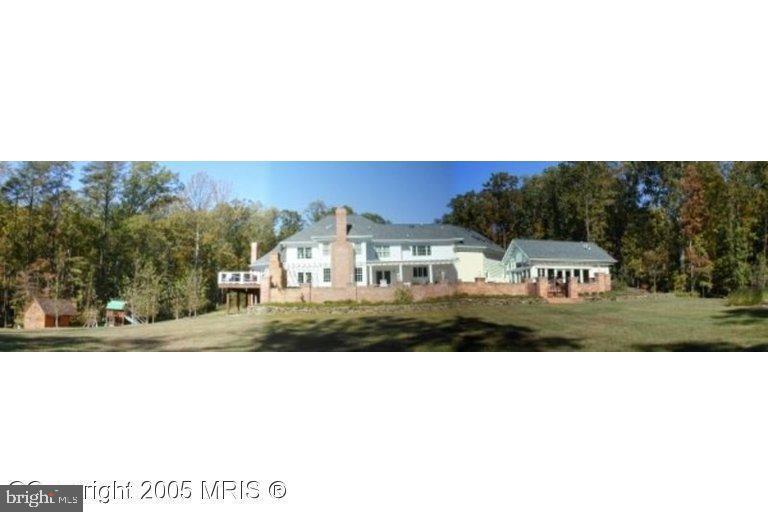10613 SHADOW LANE