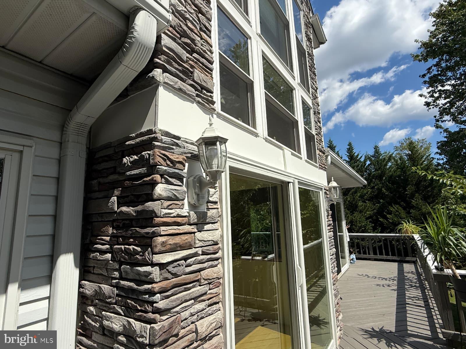 479 MONTALTO DRIVE