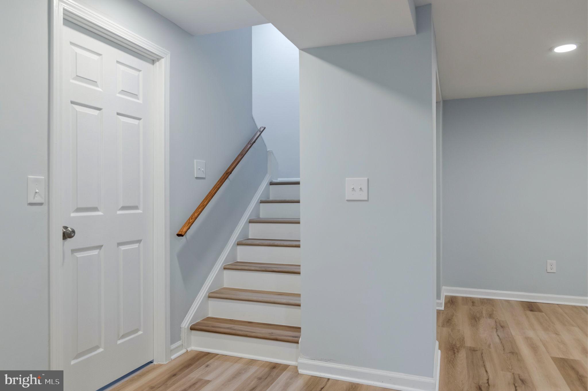 412 MAGNOLIA COURT