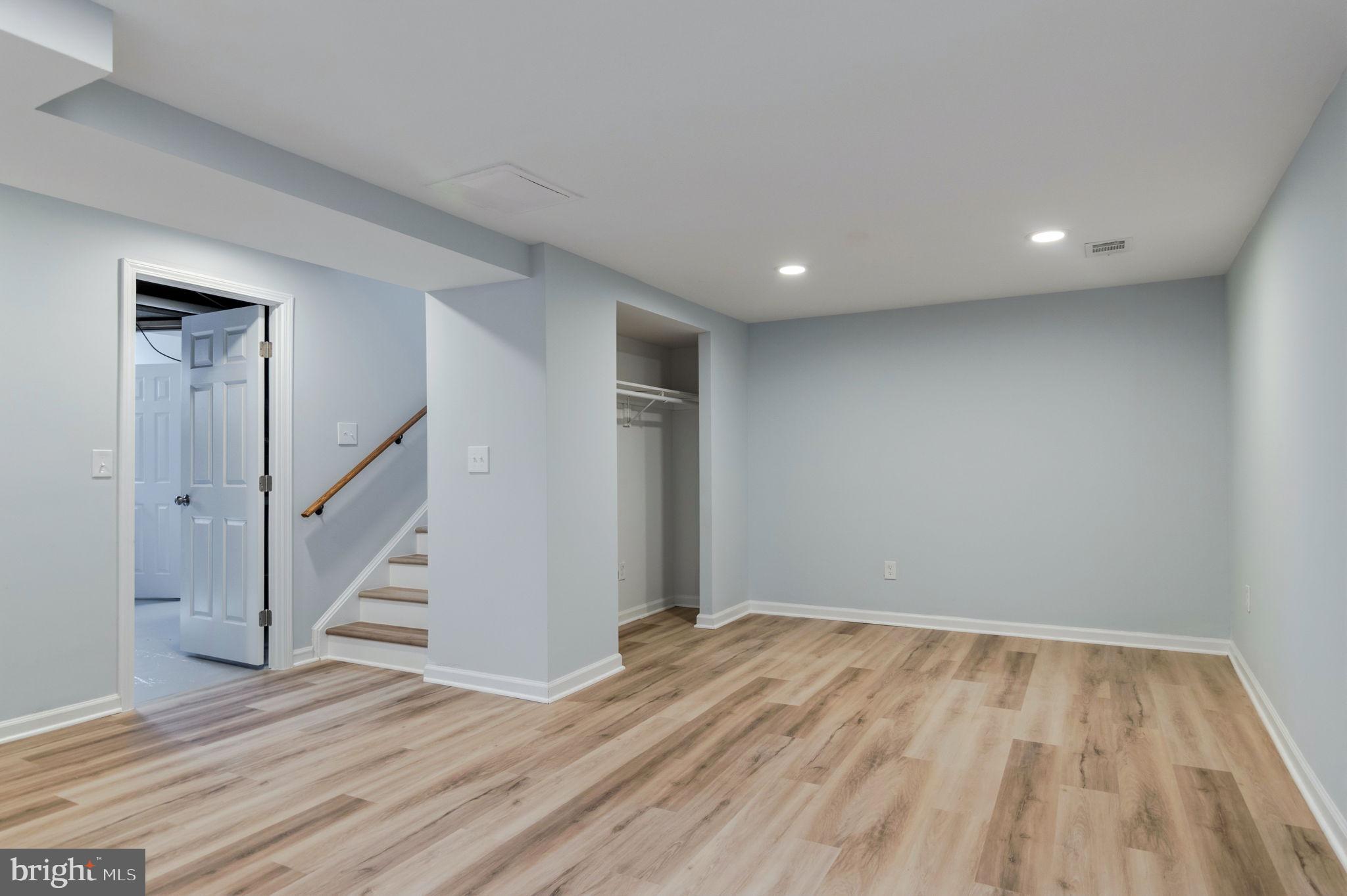 412 MAGNOLIA COURT