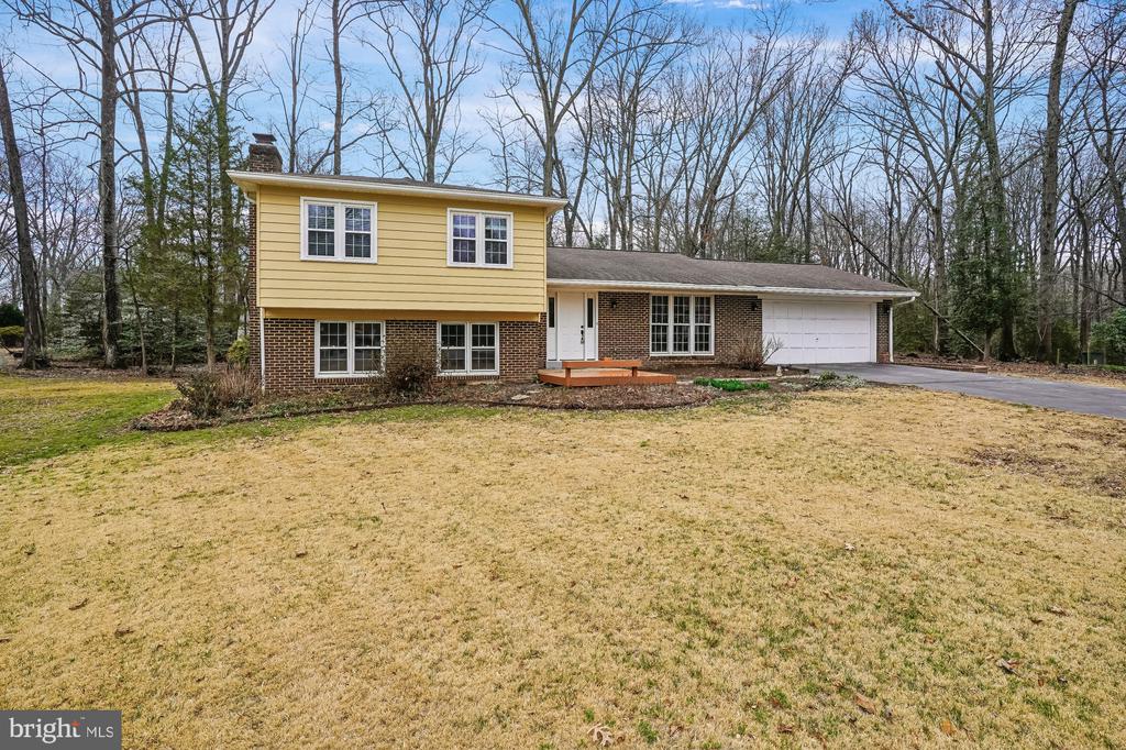2502 WOODCUTTER COURT