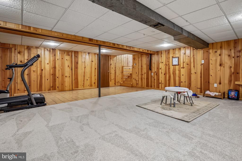 2502 WOODCUTTER COURT