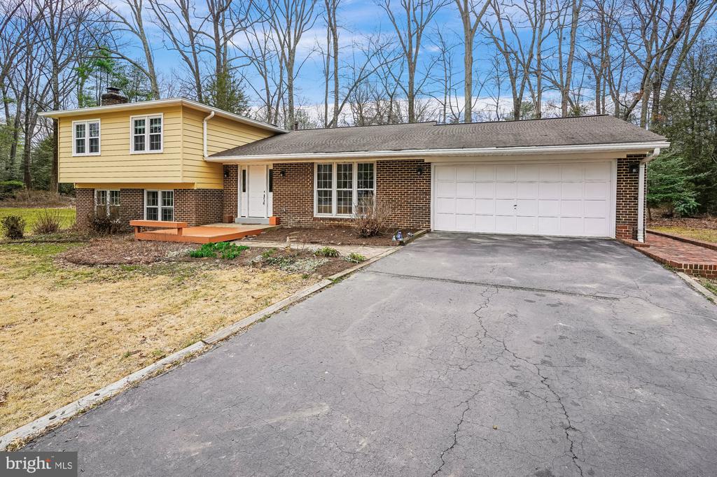 2502 WOODCUTTER COURT
