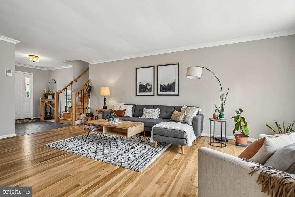 2502 WOODCUTTER COURT