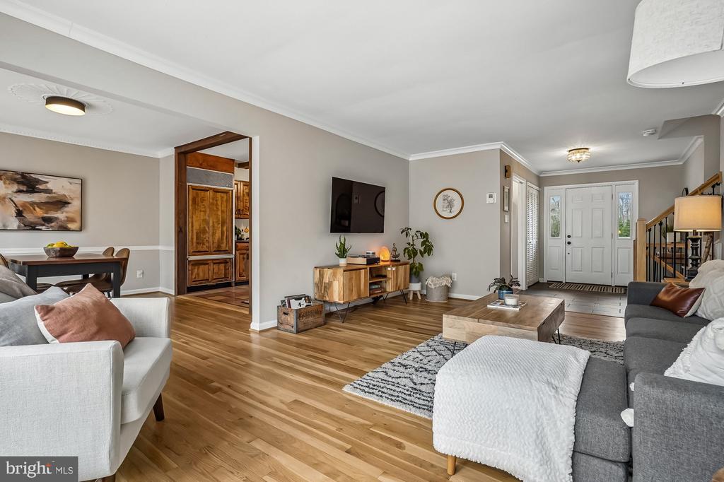 2502 WOODCUTTER COURT