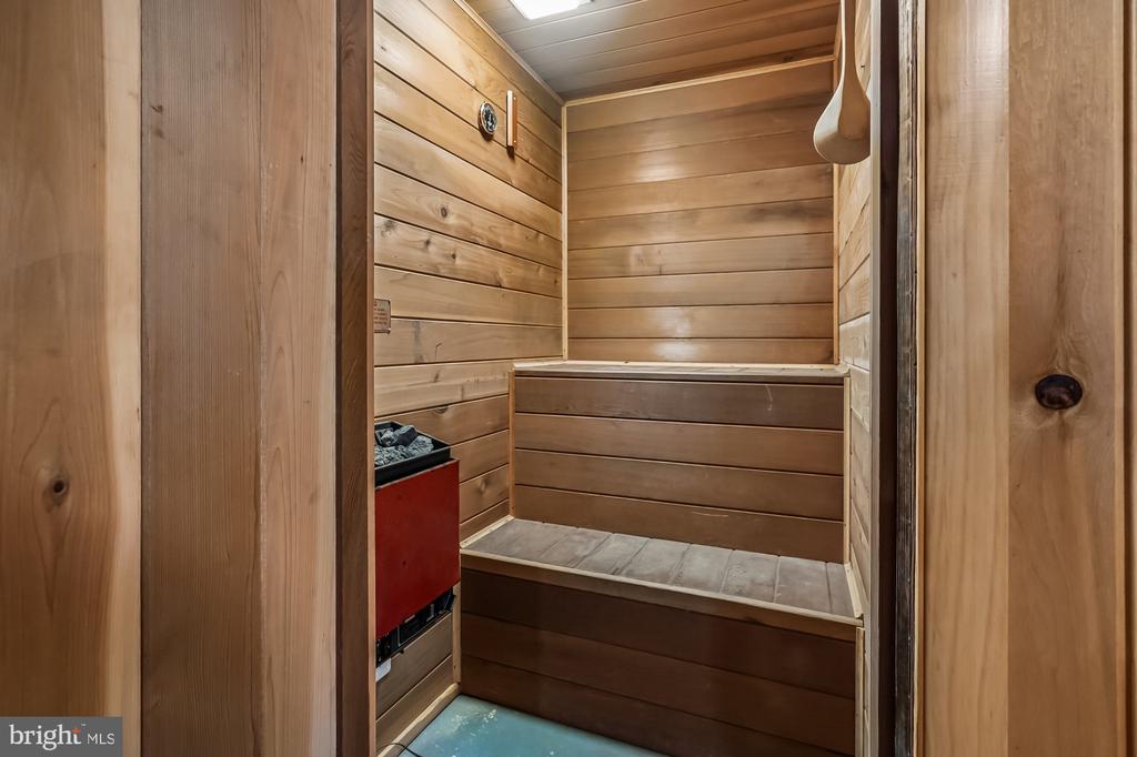 2502 WOODCUTTER COURT