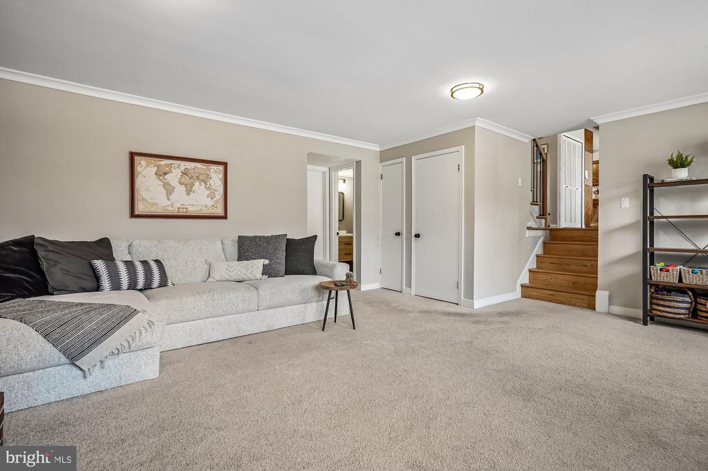 2502 WOODCUTTER COURT