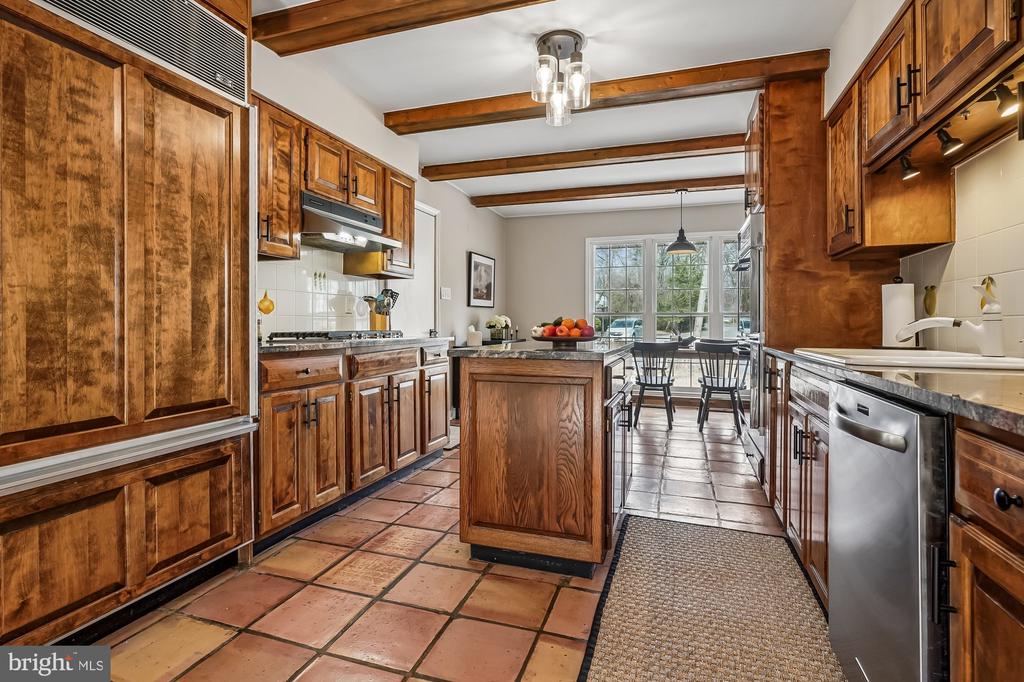 2502 WOODCUTTER COURT