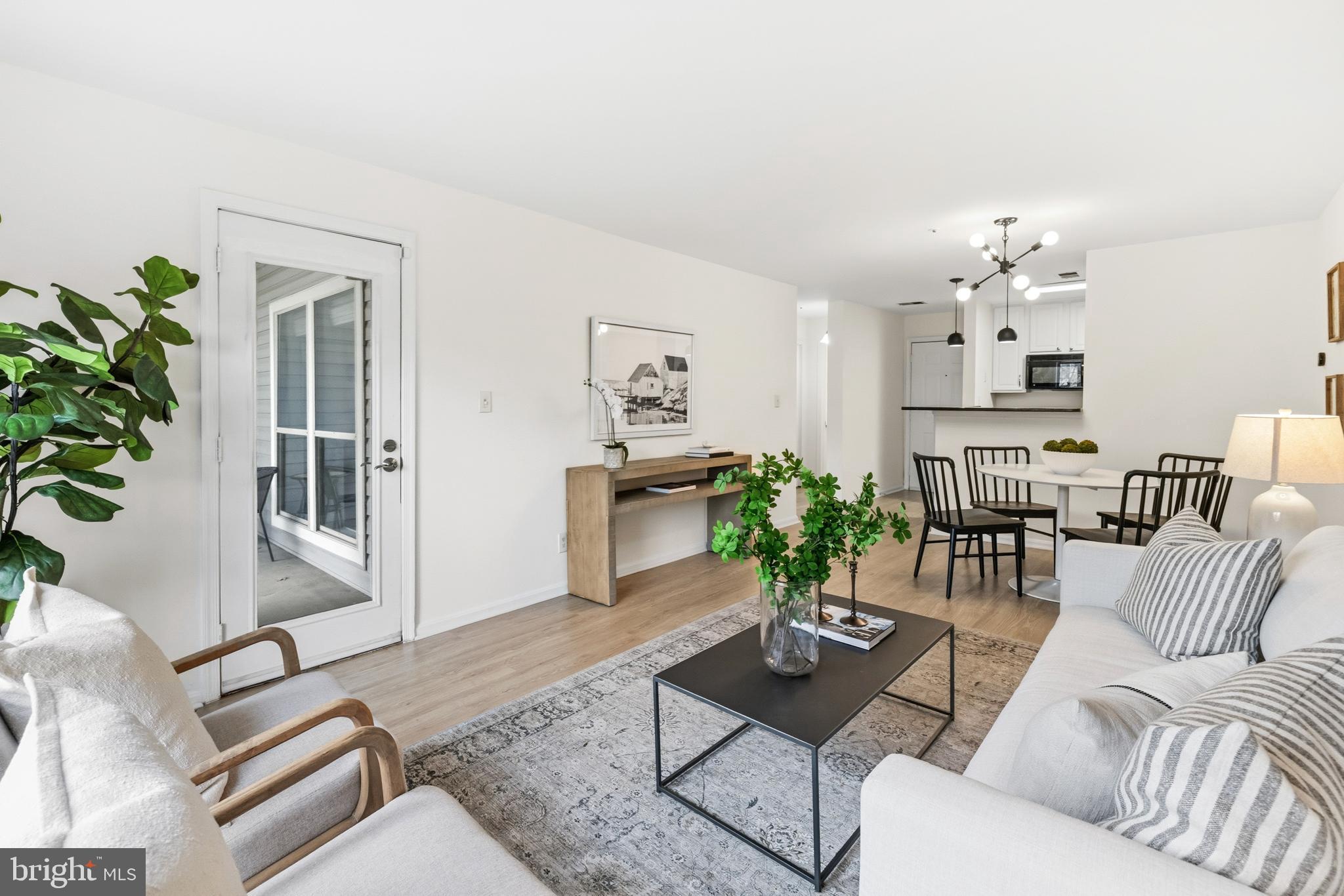 3175 SUMMIT SQUARE DRIVE 5-A12