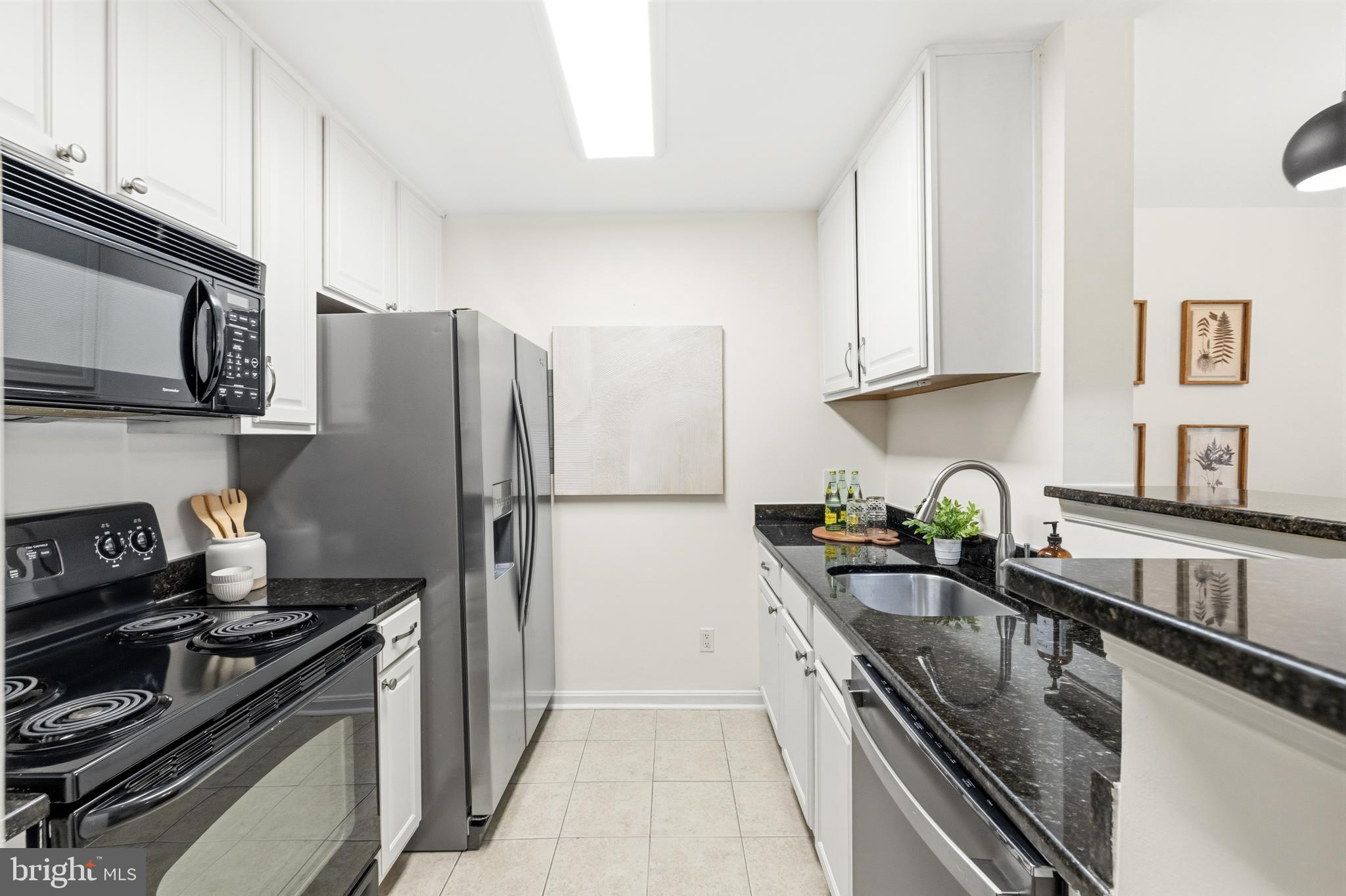 3175 SUMMIT SQUARE DRIVE 5-A12