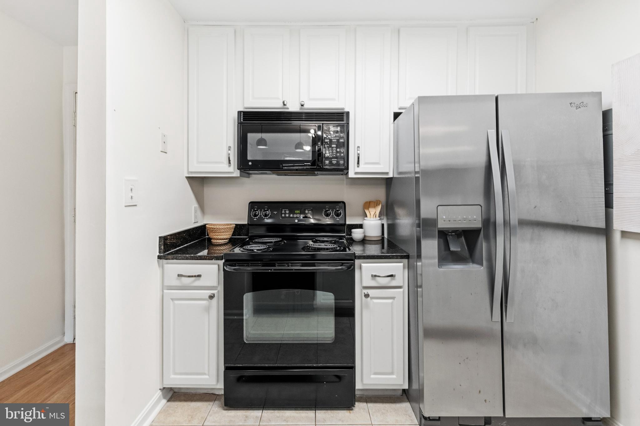 3175 SUMMIT SQUARE DRIVE 5-A12