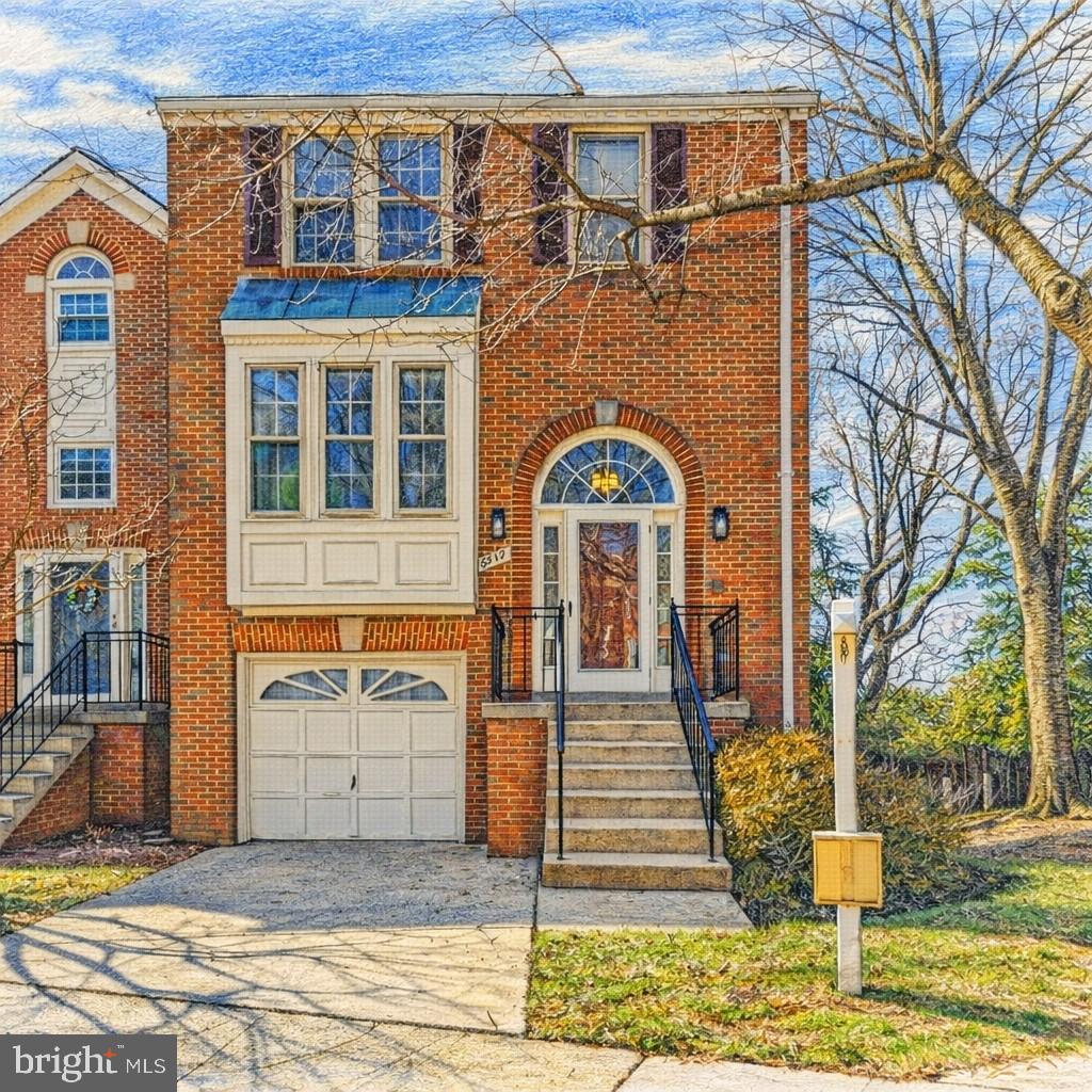 6317 CROOKED OAK LANE