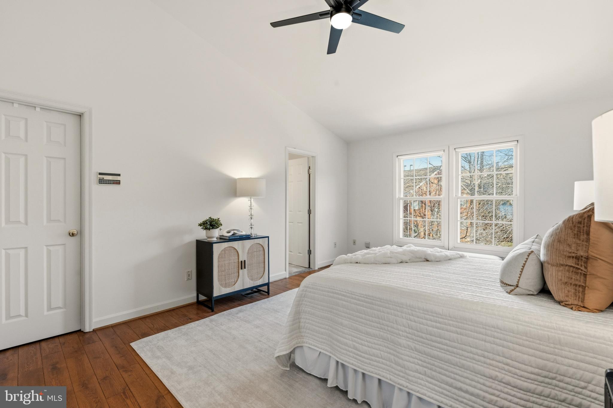 6317 CROOKED OAK LANE