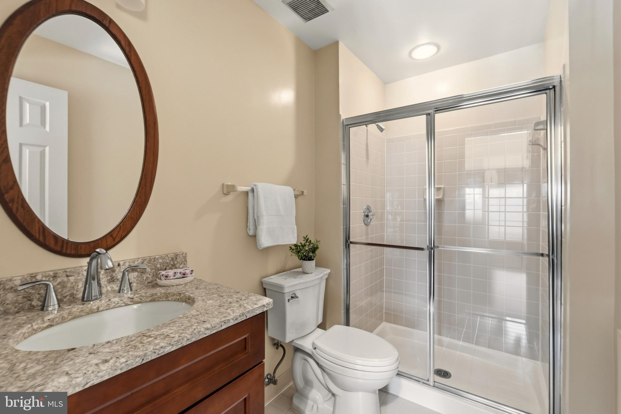 6317 CROOKED OAK LANE