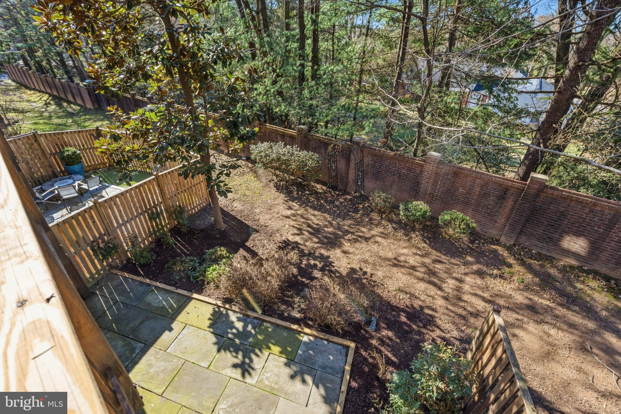 6317 CROOKED OAK LANE