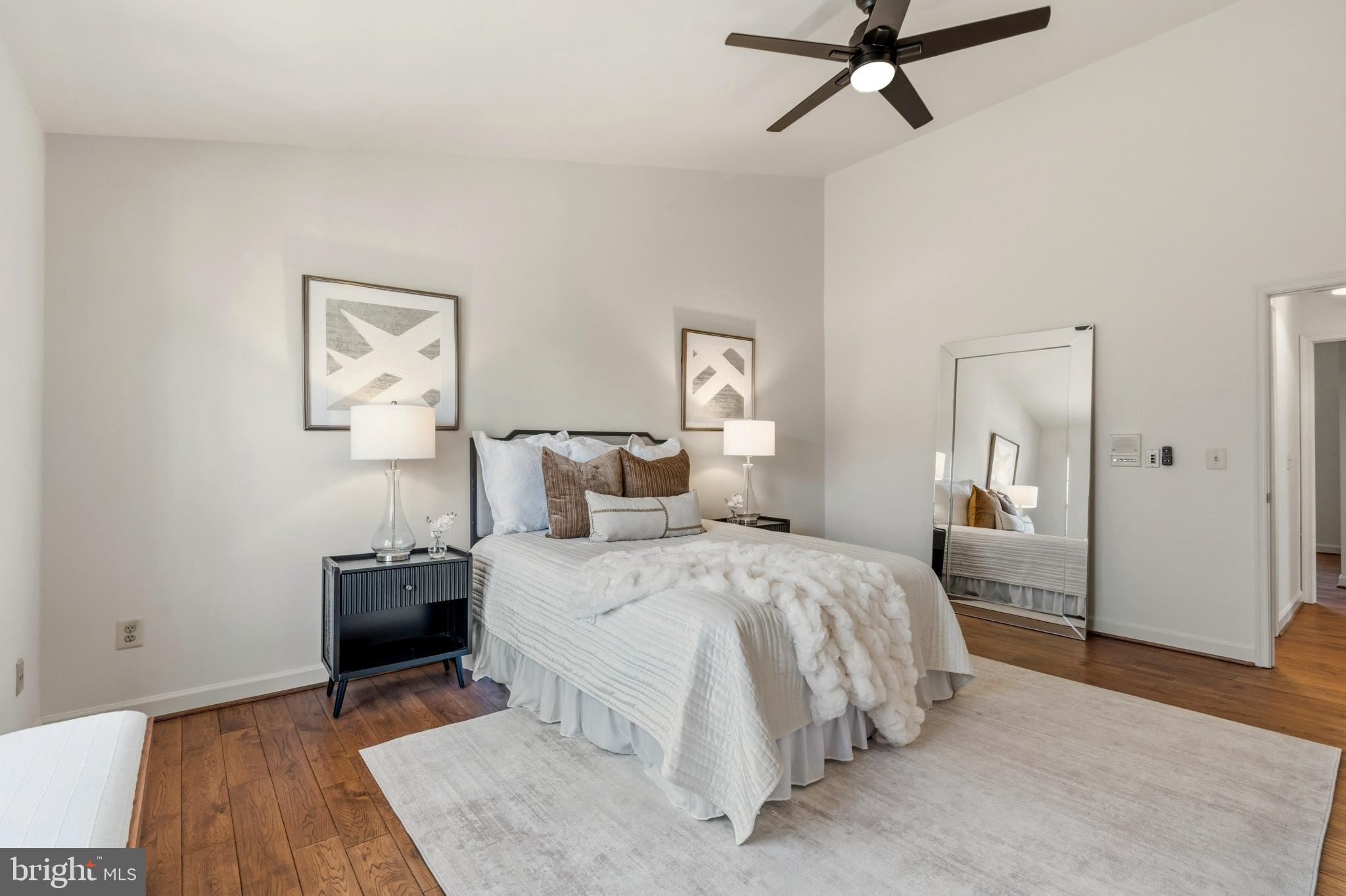 6317 CROOKED OAK LANE