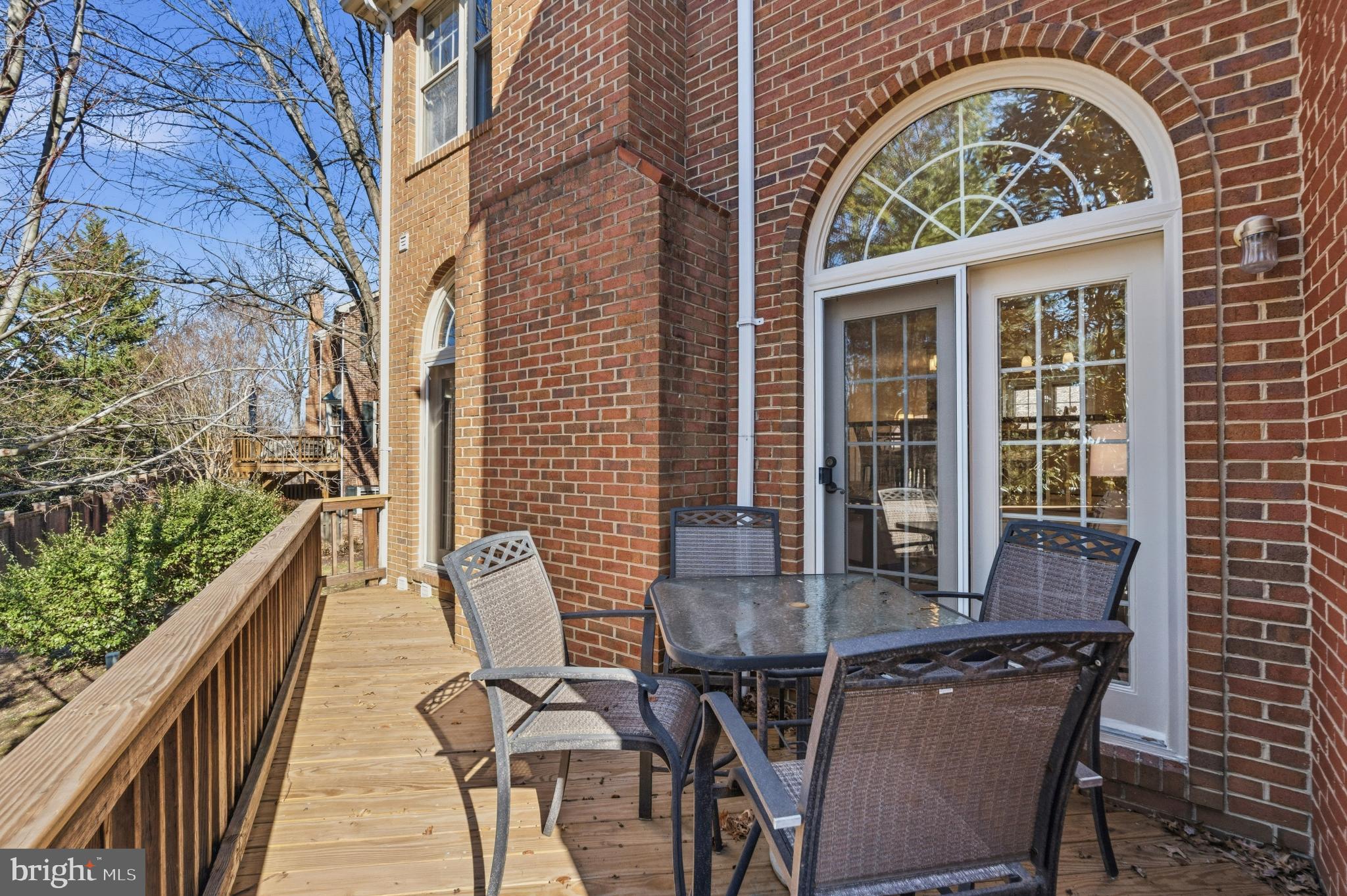 6317 CROOKED OAK LANE