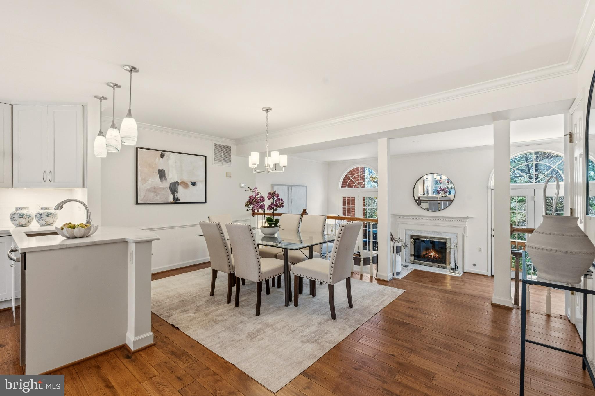 6317 CROOKED OAK LANE