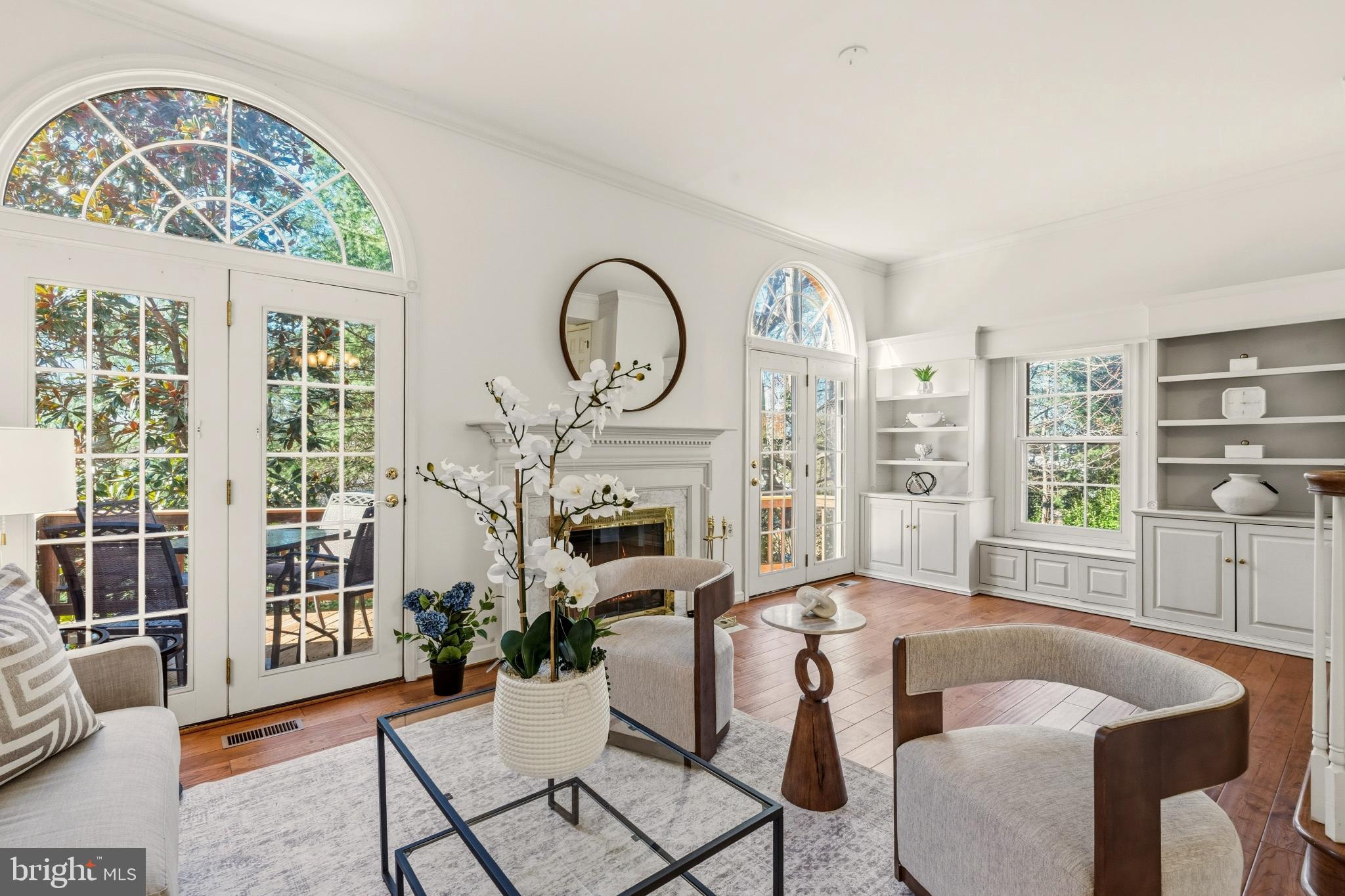 6317 CROOKED OAK LANE