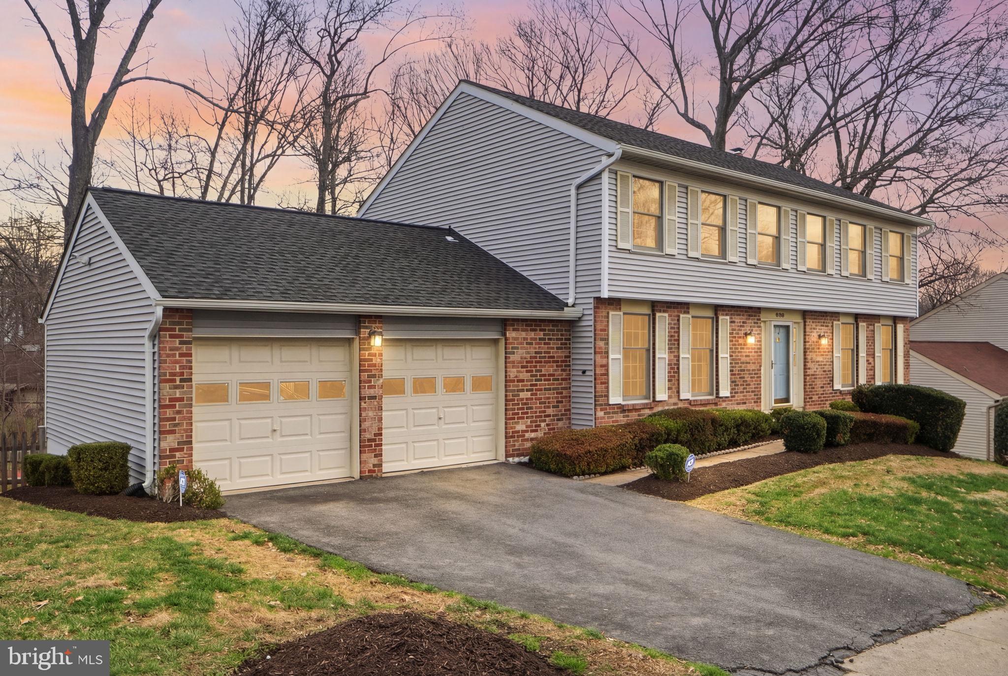 10302 STEAMBOAT LANDING LANE