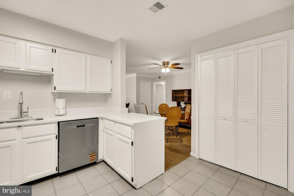3117 PATRICK HENRY DRIVE 430