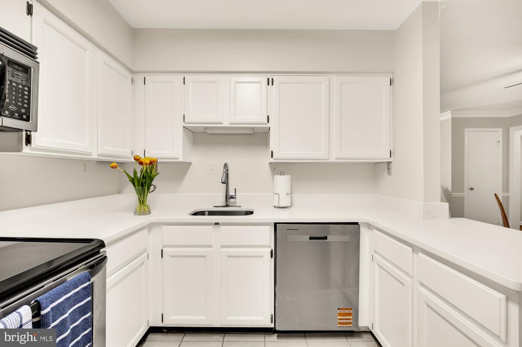 3117 PATRICK HENRY DRIVE 430