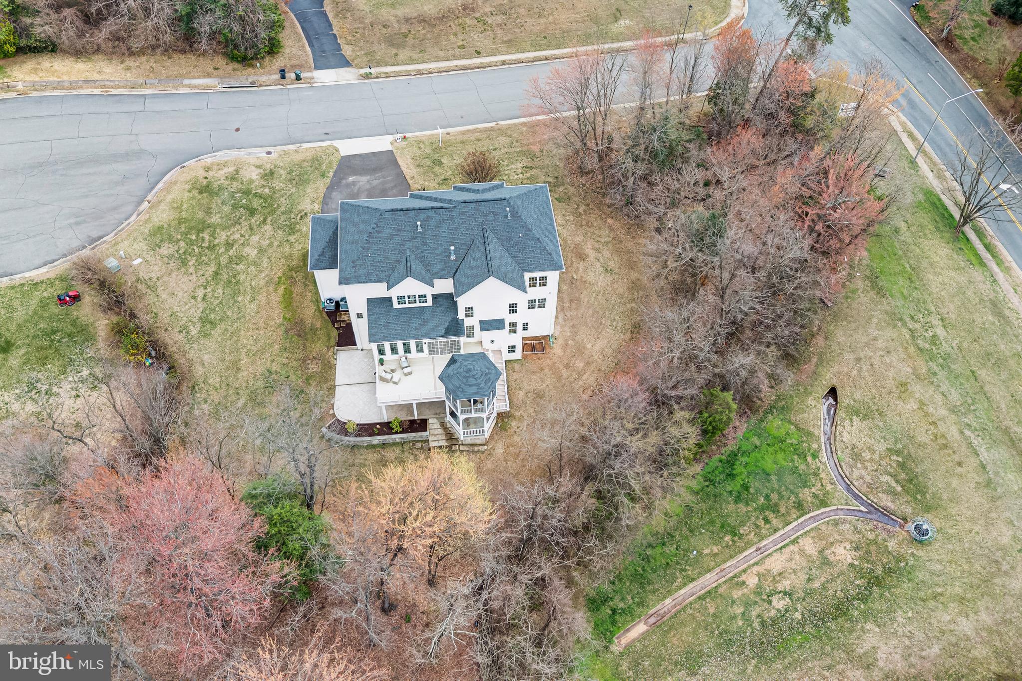 1096 LIBERTY MEETING COURT