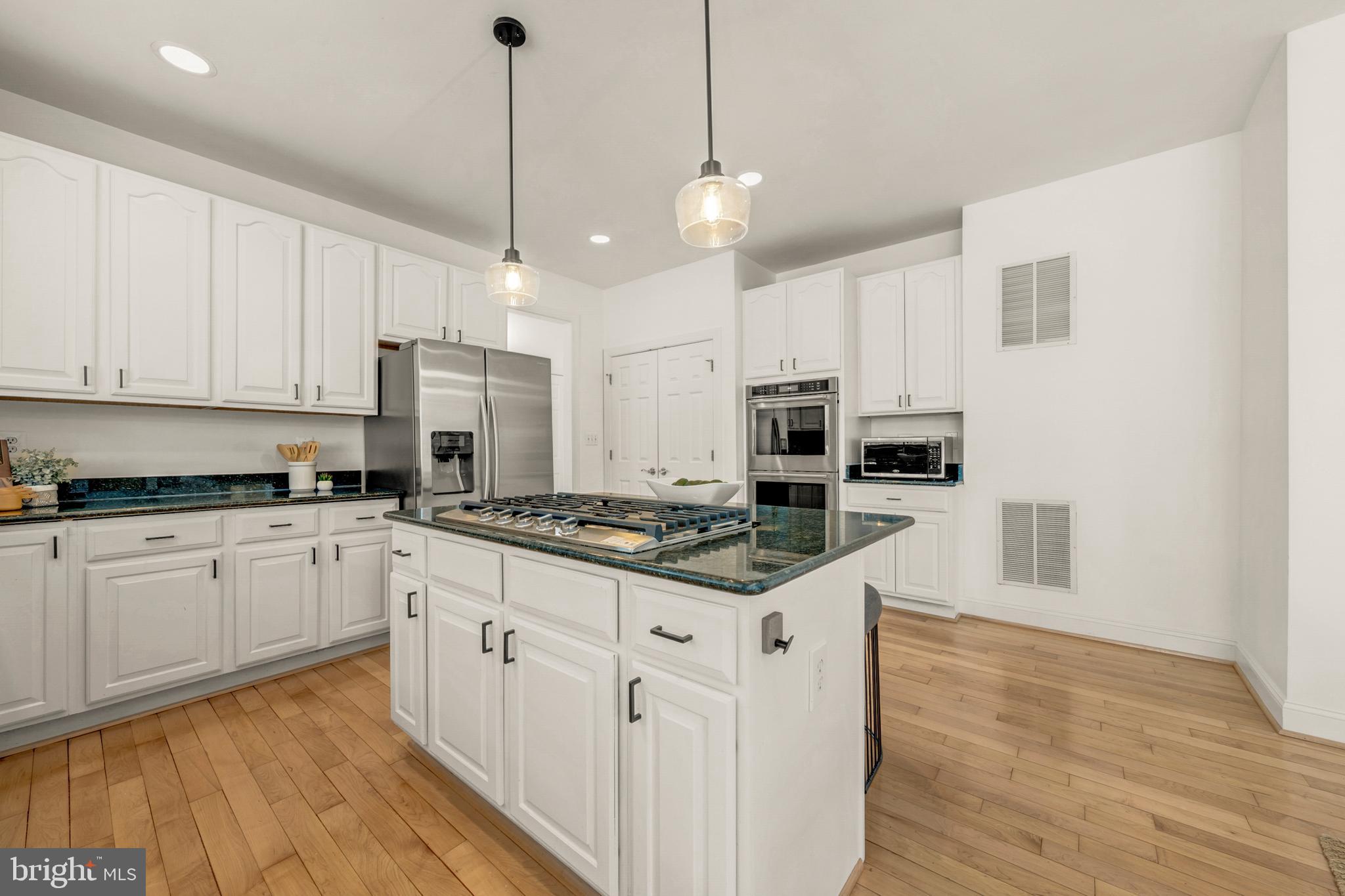 1096 LIBERTY MEETING COURT