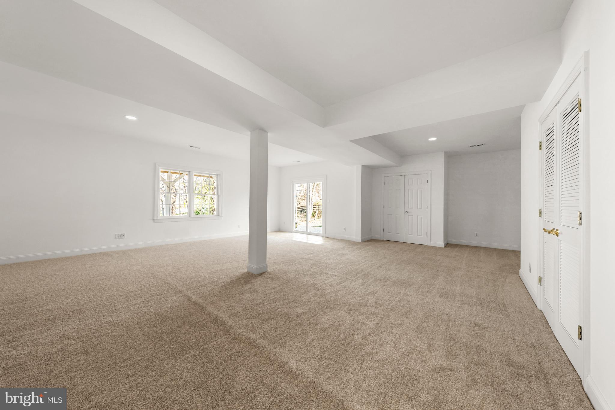 1096 LIBERTY MEETING COURT