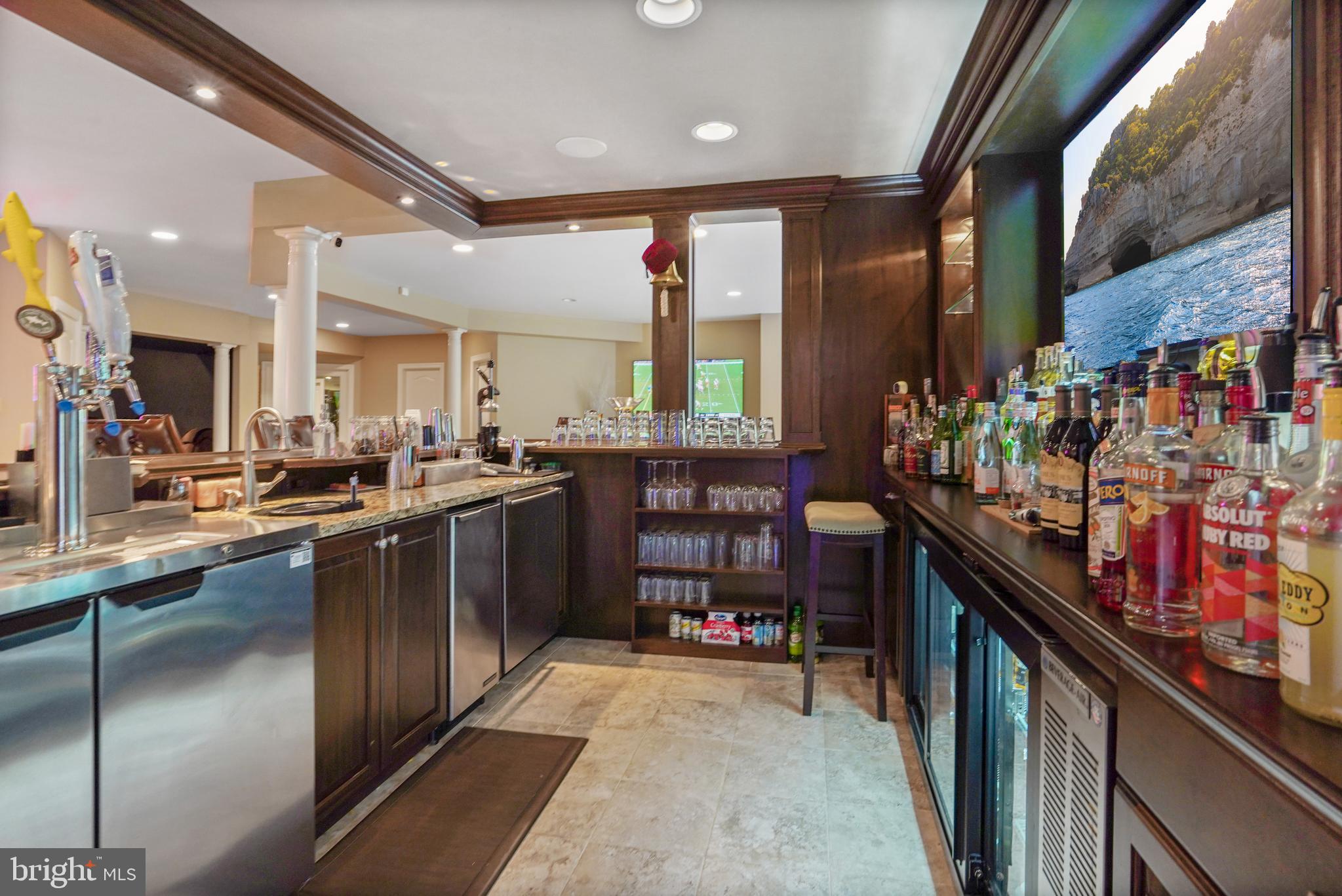 9864 WALKER GLEN COURT