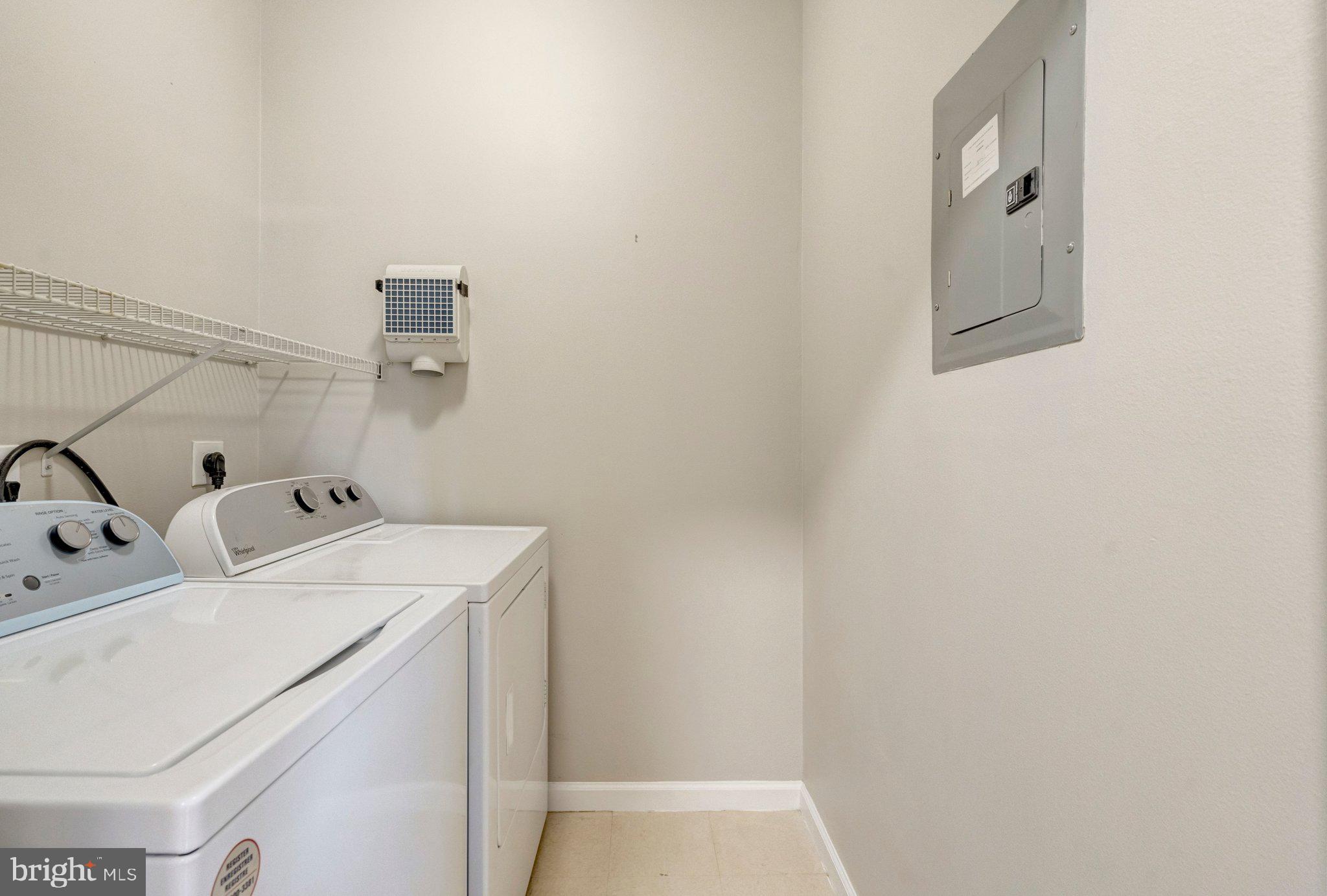 12104 GARDEN GROVE CIRCLE 401