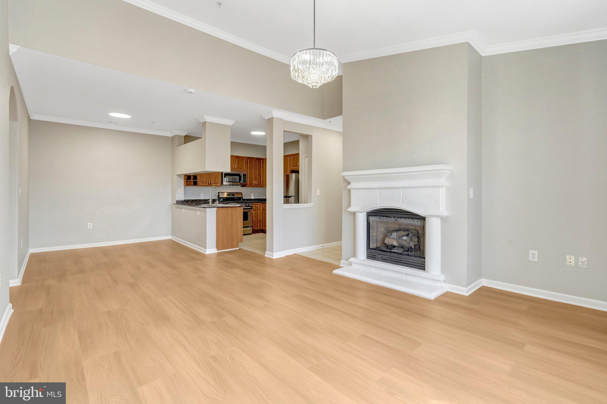 12104 GARDEN GROVE CIRCLE 401