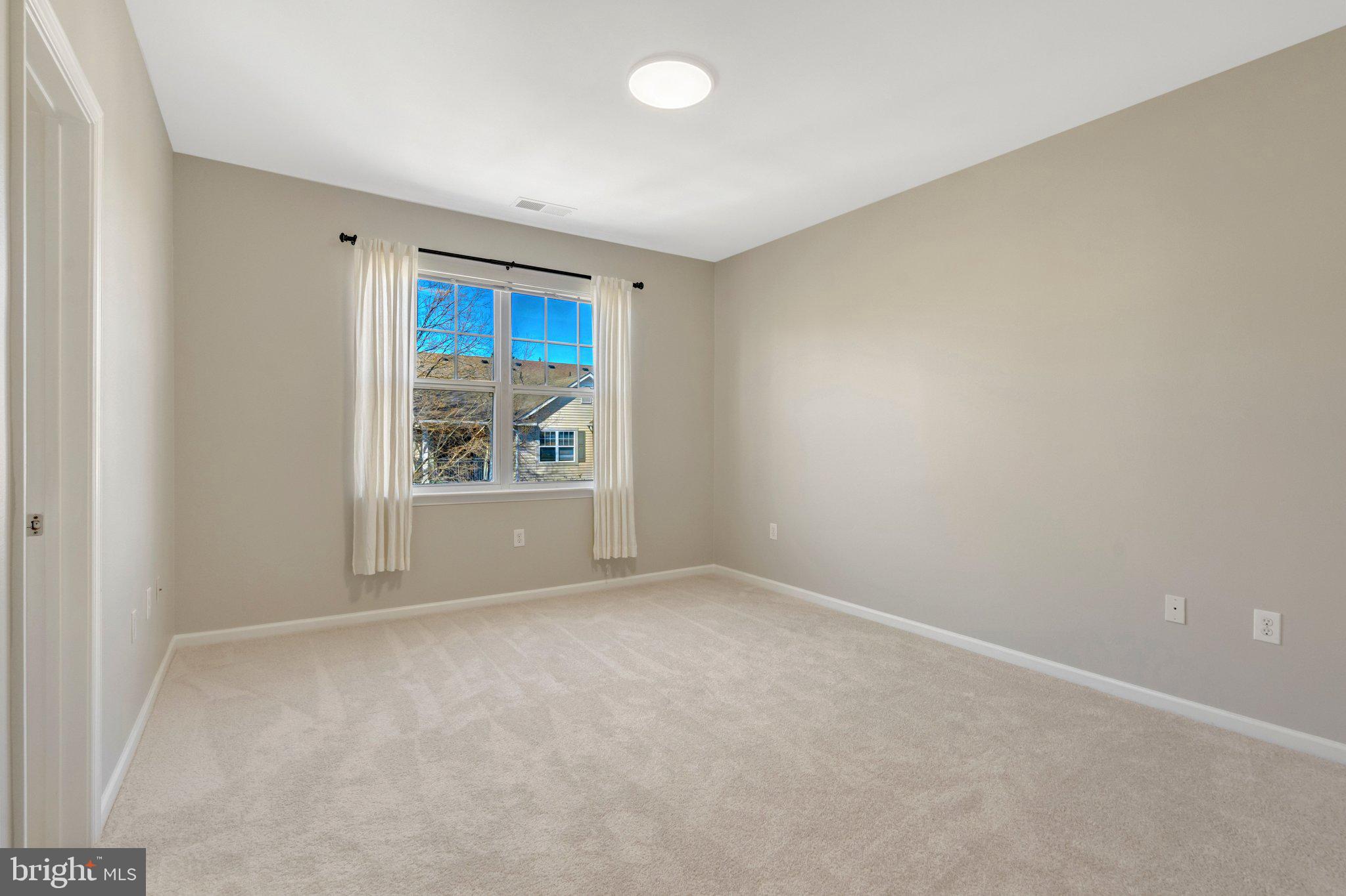 12104 GARDEN GROVE CIRCLE 401