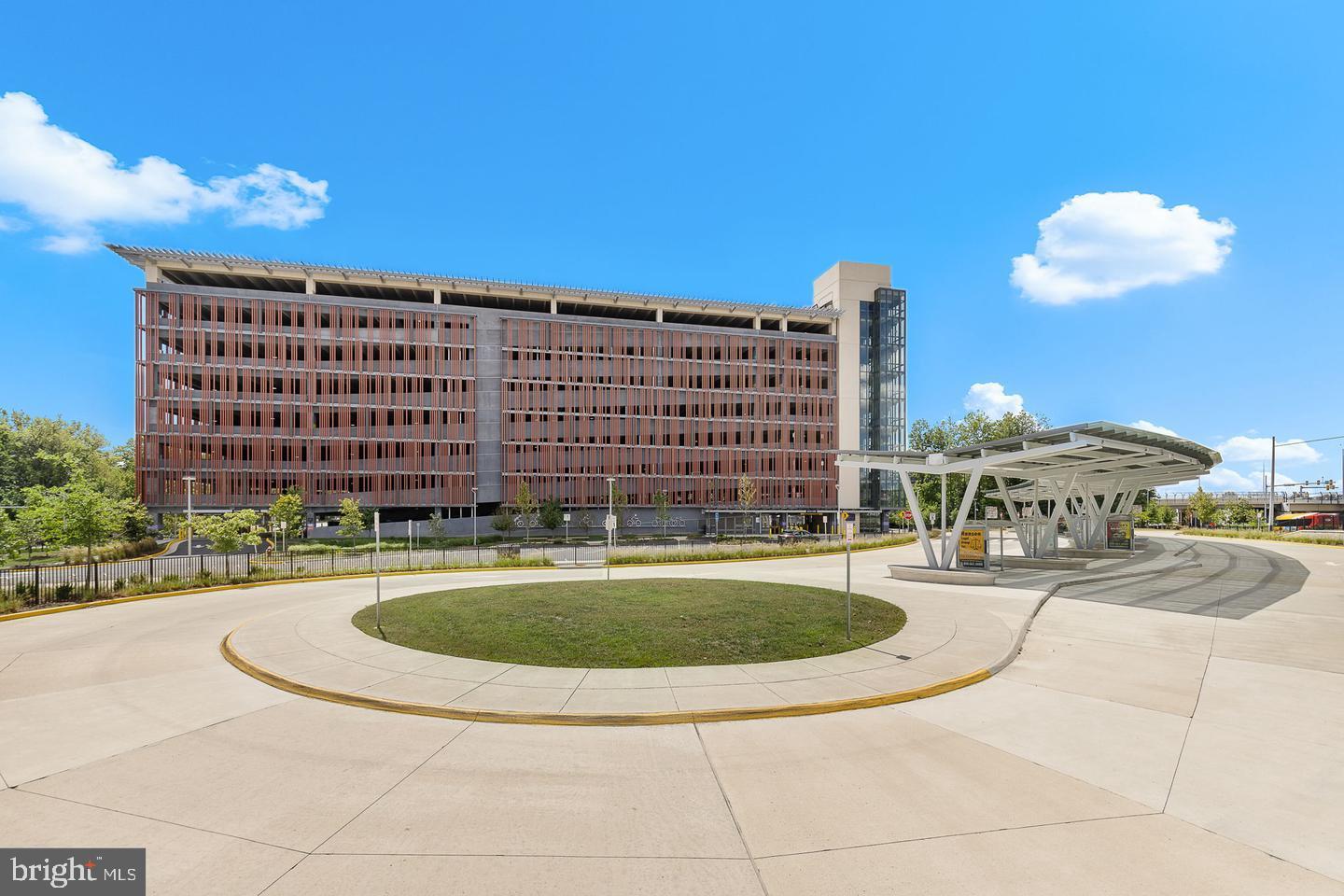 12104 GARDEN GROVE CIRCLE 401