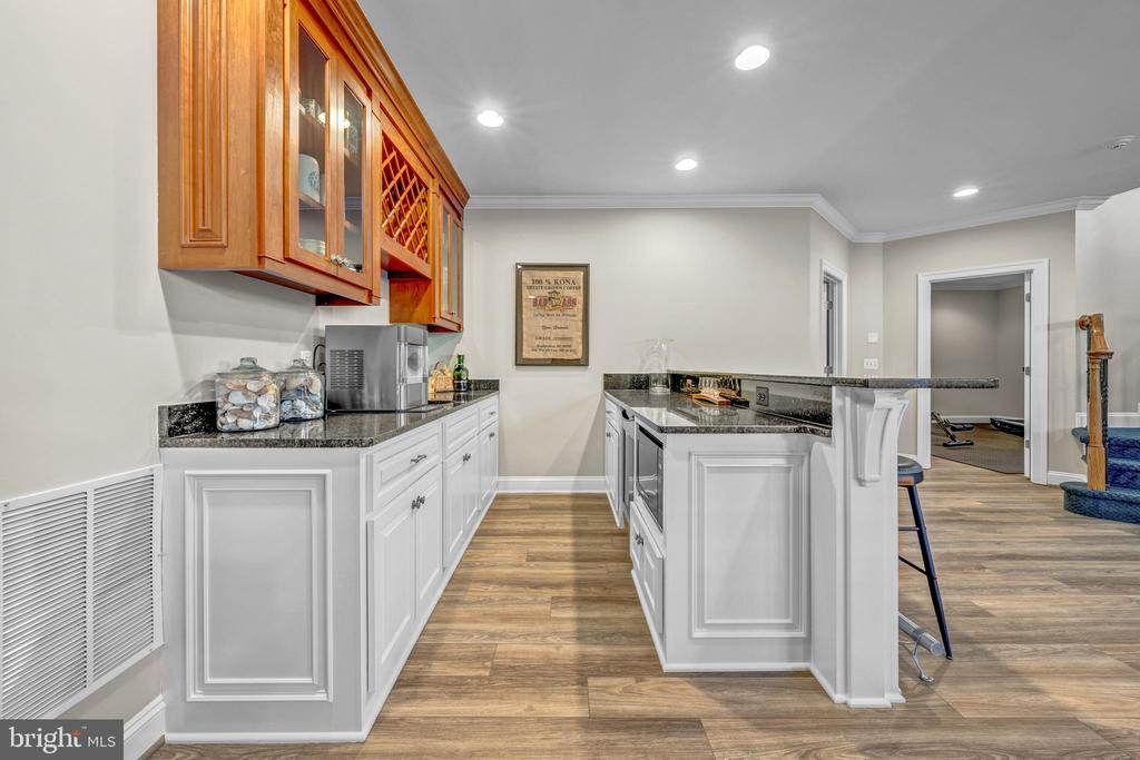 6190 ADELINE COURT