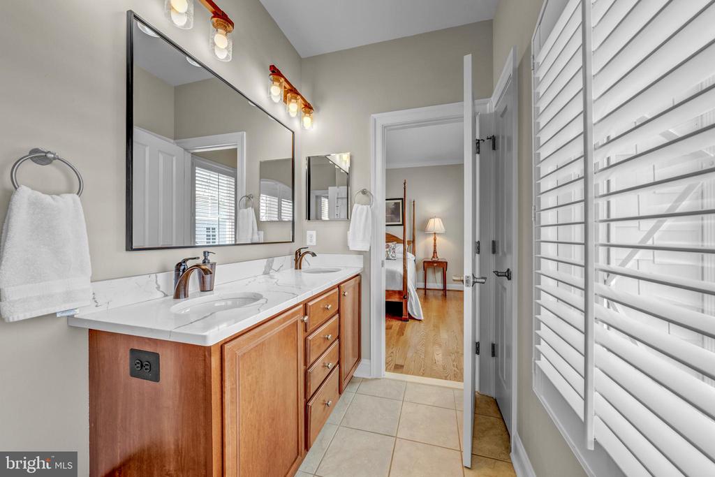 6190 ADELINE COURT