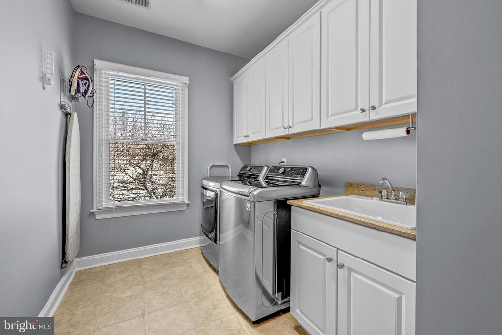6190 ADELINE COURT