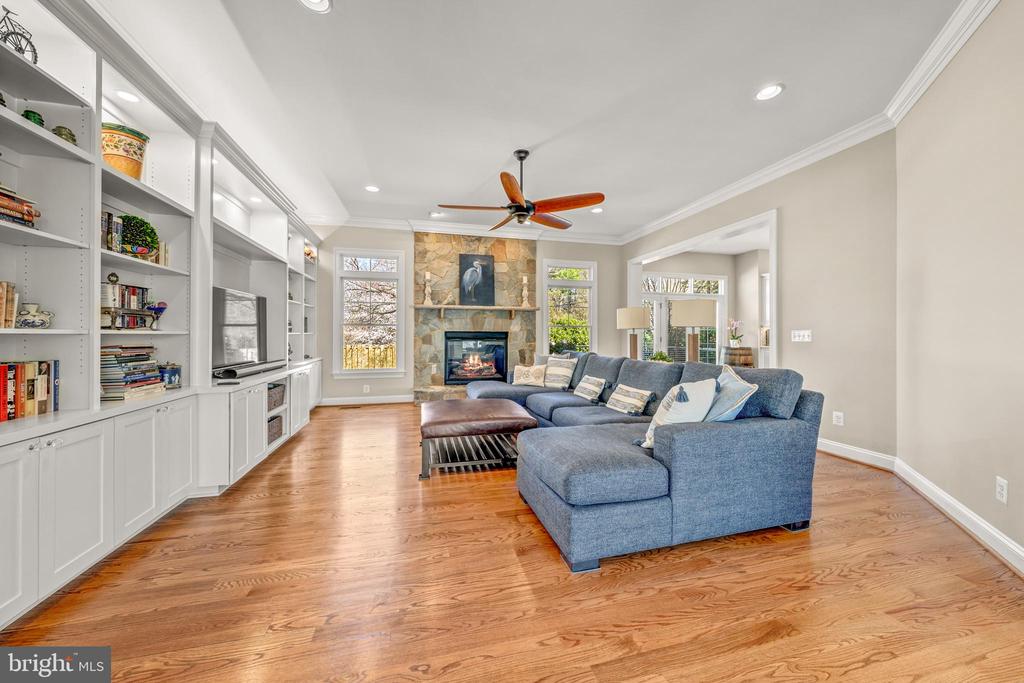 6190 ADELINE COURT