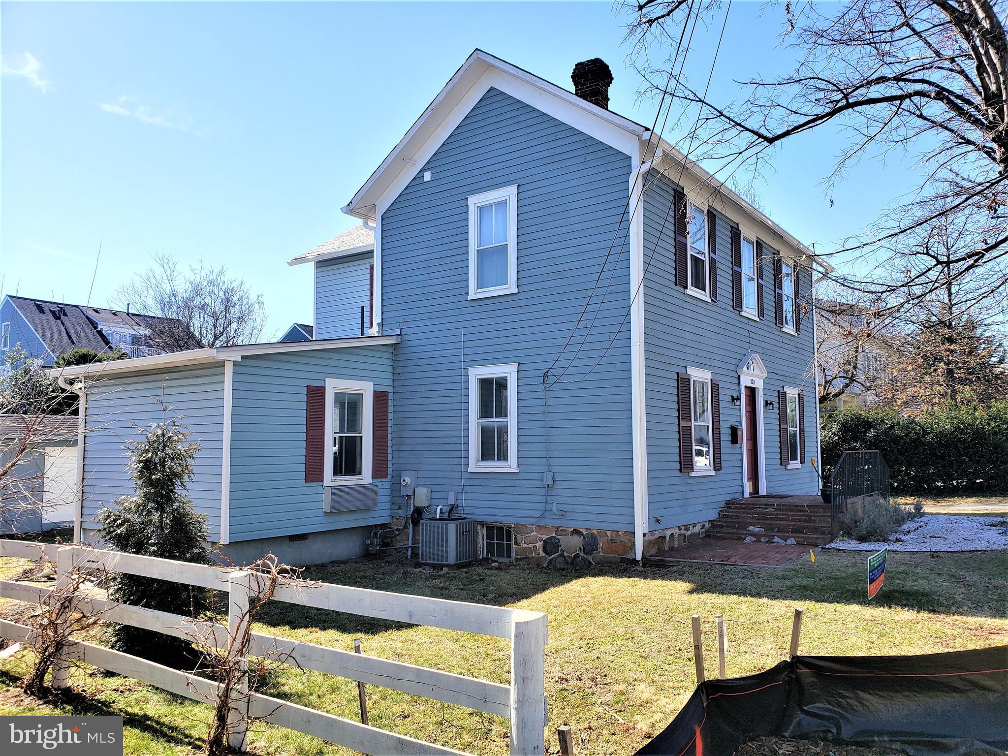 803 ELDEN STREET
