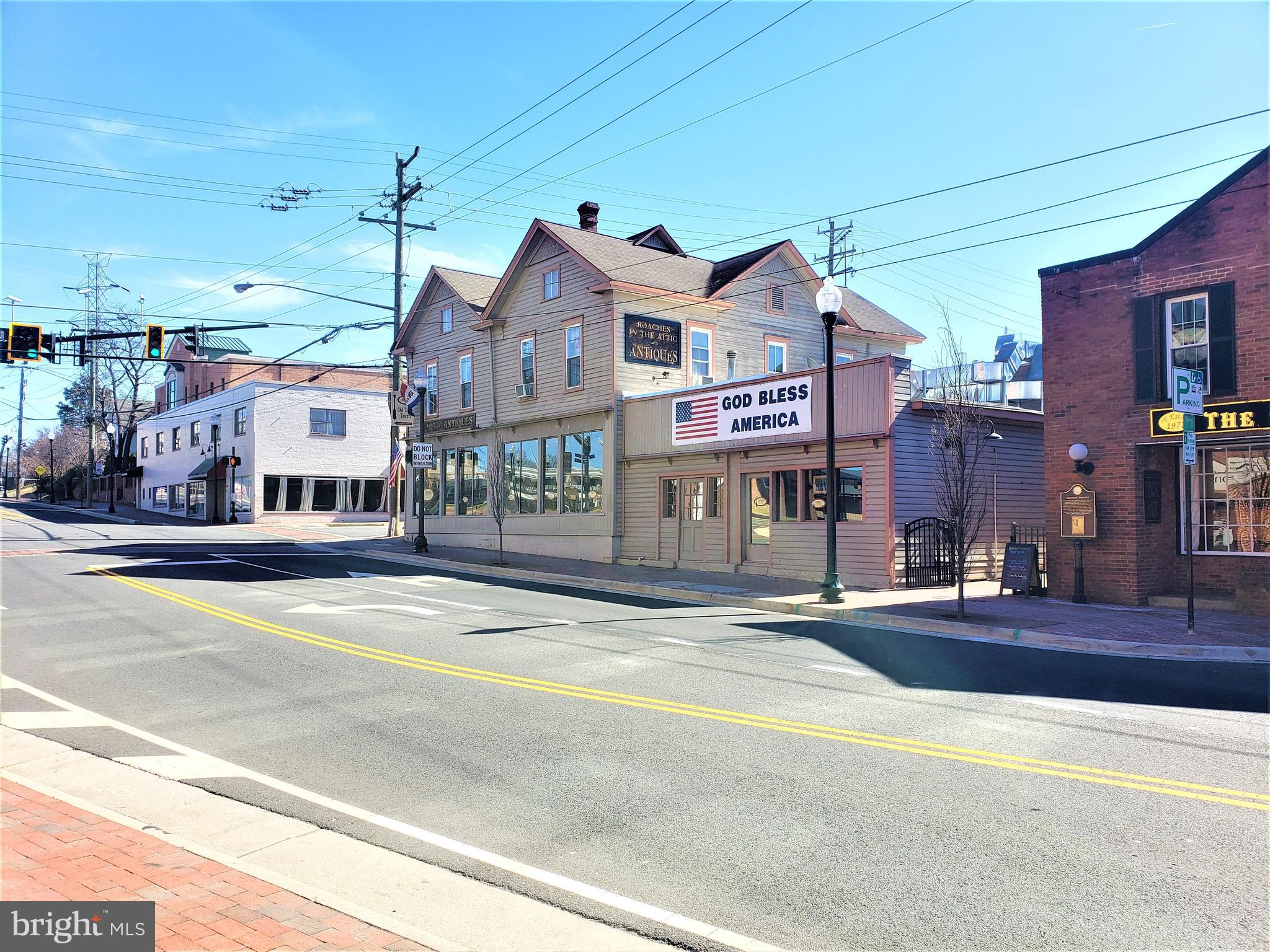 803 ELDEN STREET