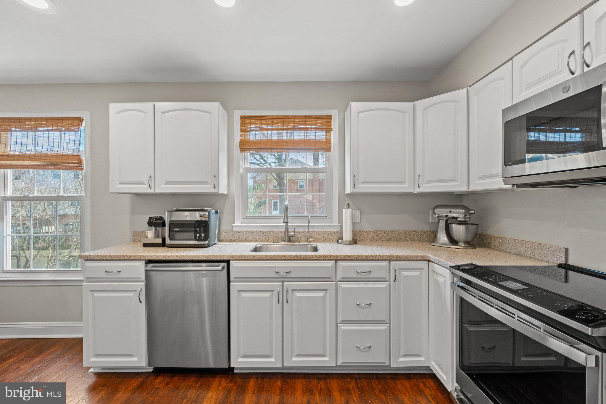 9864 HIGH WATER COURT