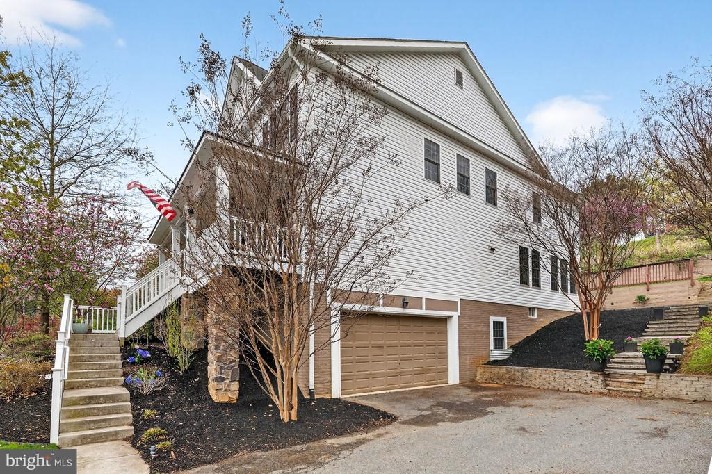 3112 SPRING DRIVE
