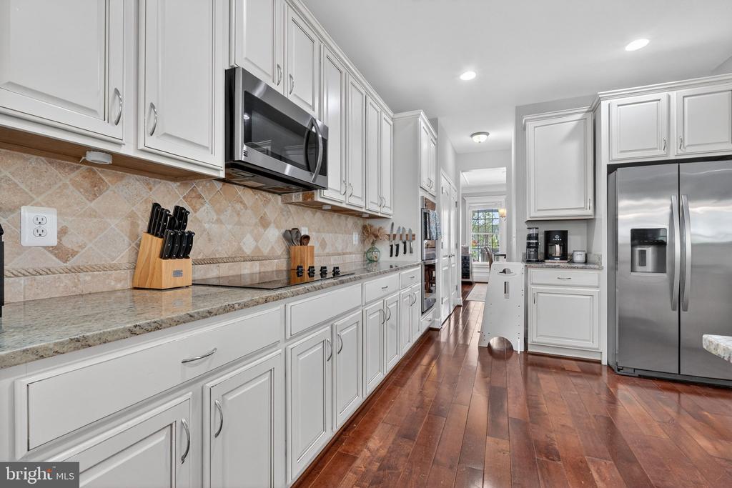 3112 SPRING DRIVE