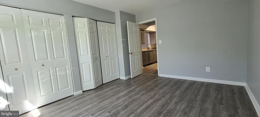 5829 ORCHARD HILL COURT 5829