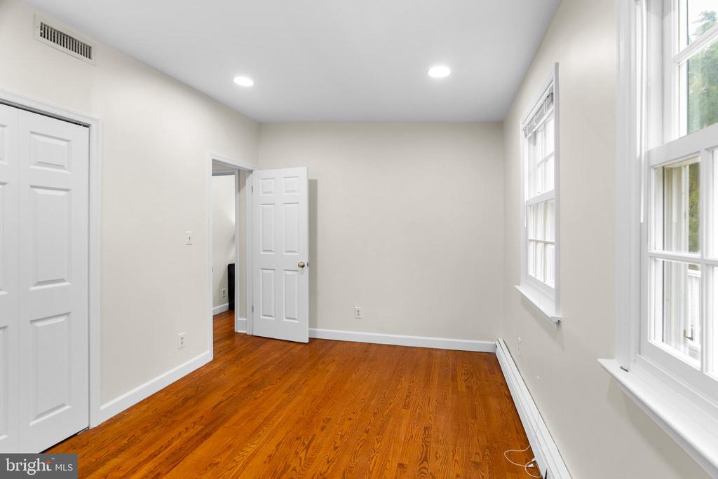 6420 15TH STREET