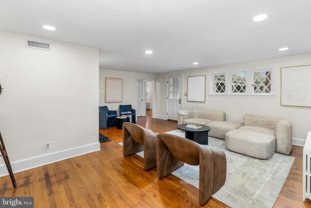 6420 15TH STREET