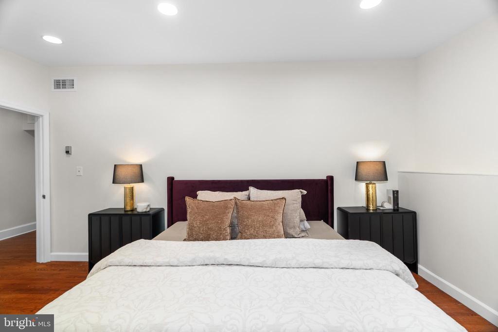6420 15TH STREET